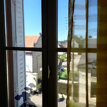 Apartment Le Petit Senlisien *